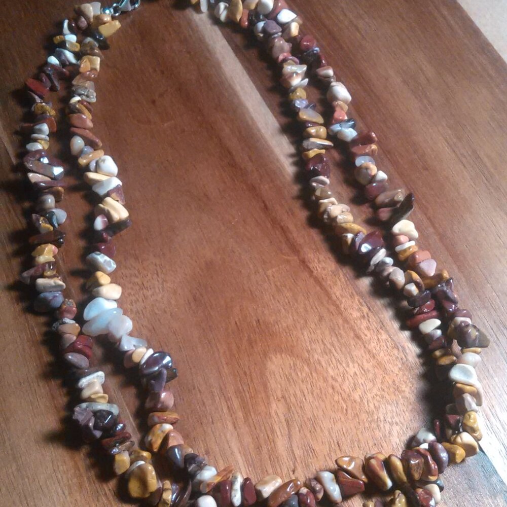 Mookite Chips 925 Sterling Silver Necklace (Size 20 Inches)